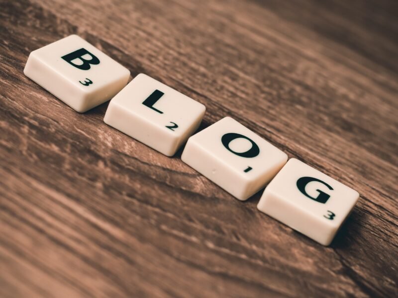 Je rédige vos articles de blog sur les sujets que vous souhaitez !